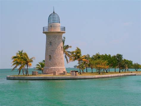 Boca Chita Key Lighthouse, Biscayne National Park | Florida lighthouses ...