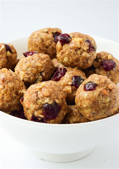 Nutty Oatmeal Cranberry Energy Bites | tastythin