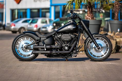 Thunderbike Dark Dozer • customized Harley-Davidson Fat Boy FLFBS