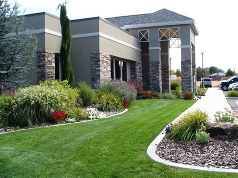 Top Residential Landscaping Trends Moving in 2023