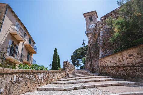 A Brief History of Cannes Old Town, Le Suquet