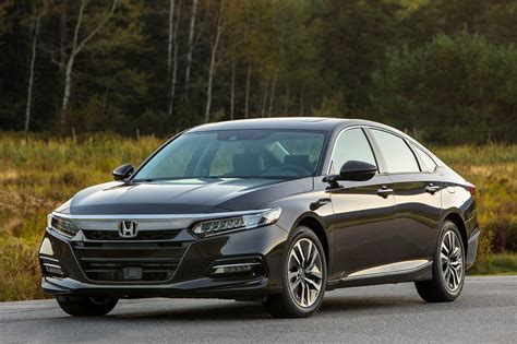 The Honda Accord Hybrid: Will it survive the crossover onslaught?