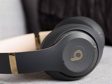 Beats Solo3 Wireless vs. Beats Studio3 Wireless: Which should you buy ...