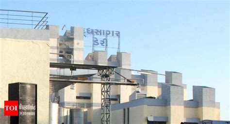 Mehsana Dairy: Mehsana Dairy’s turnover dips 5 %, blames GCMMF ...