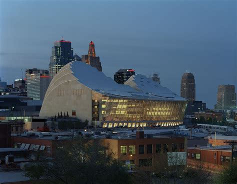 Kauffman Center for the Performing Arts / Safdie Architects ...