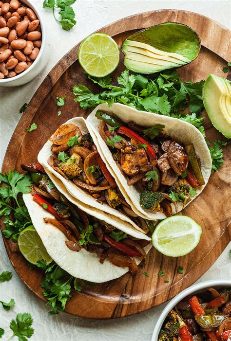 Vegan Fajita Recipe - 15 Minutes! - The Live-In Kitchen