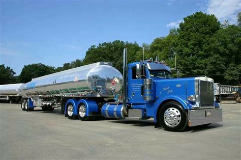 Peterbilt tanker | Trucks, Big trucks, Peterbilt trucks