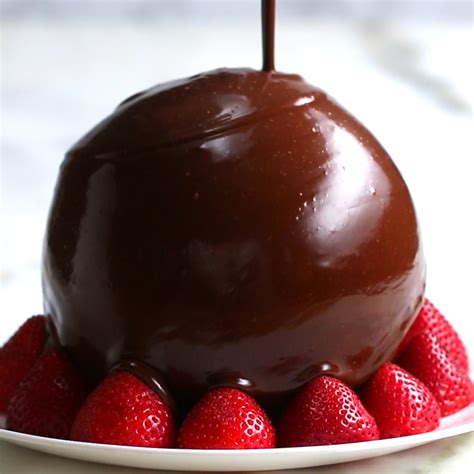 Magic Chocolate Ball Recipe by Maklano