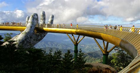 The New 'Golden Bridge' In Vietnam Is Hands-Down The Coolest Bridge Ever | HuffPost Life