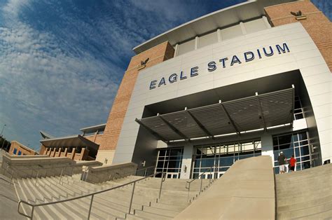 Report: Allen stadium may need partial teardown | News | Dallas News