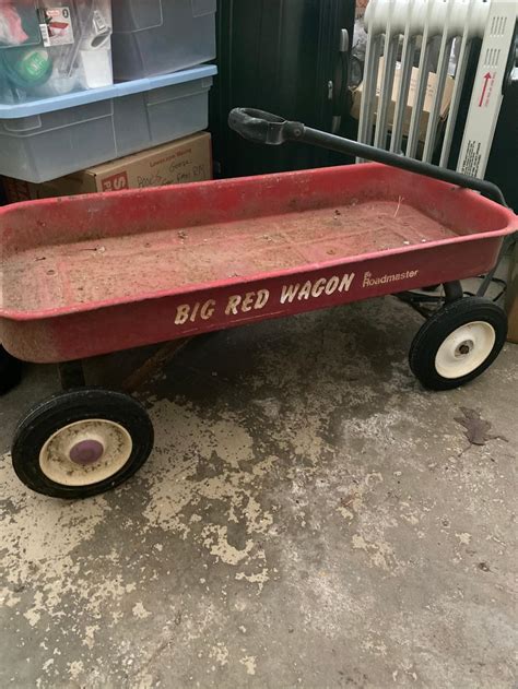 Sold at Auction: VINTAGE BIG RED WAGON BY ROADMASTER