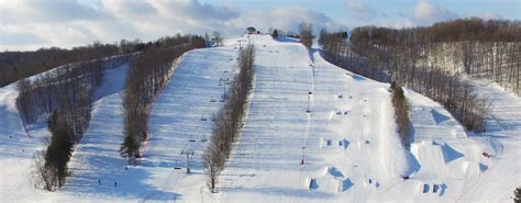 Outlaw Terrain Park - Horseshoe Resort - Barrie Ontario