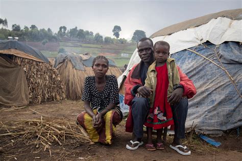 No escape for civilians trapped in eastern DR Congo’s cycle of violence | UNHCR Spotlight