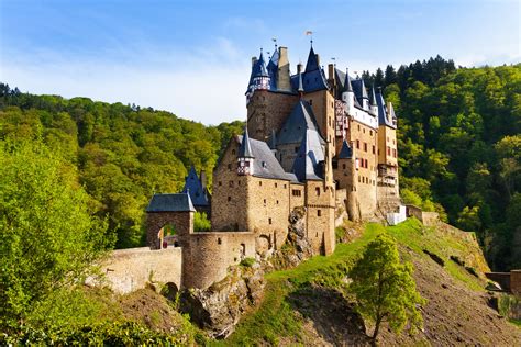 50 Best Castles in Germany (Photos) | Germany castles, Castle, Famous castles