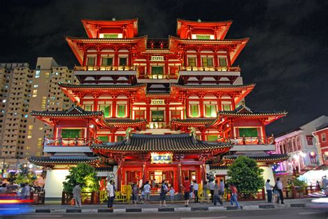 Buddha Tooth Relic Temple at Night, Chinatown, Singapore | Flickr