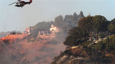 Palisades Fire That Damaged Multimillion-Dollar Pacific Palisades Homes ...