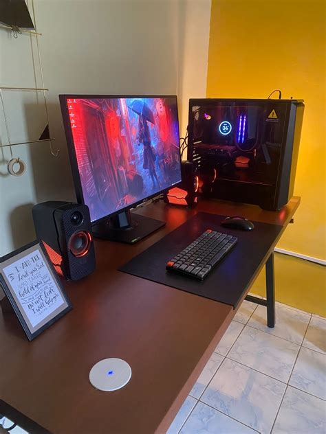 Full Gaming Computer Set w/ table, Computers & Tech, Desktops on Carousell