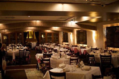 Reservations — Family Style Italian New York City | Tony's Di Napoli