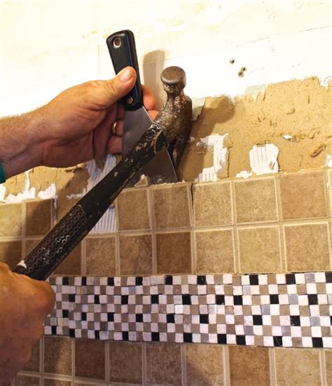 How to remove tile backsplash - Weekend Craft