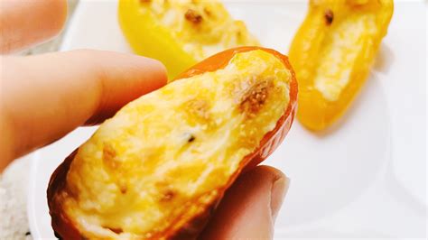 Easy Cheesy Stuffed Peppers Recipe with Garlic and Cream Cheese - FFLL