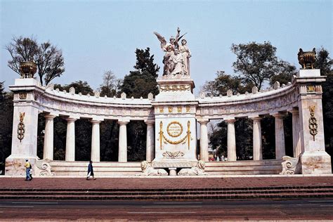 Monumento a Benito Juárez Escapadas por México Desconocido