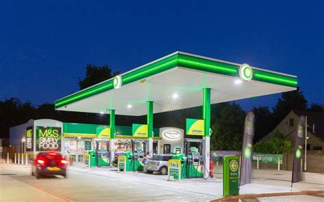 BP in talks with grocery store partners to boost global forecourt sales