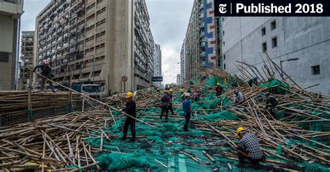 After the Storm: Photos From Hong Kong, Battered by Typhoon Mangkhut ...