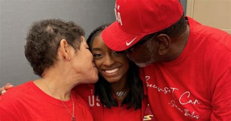 Who Are Simone Biles' Parents? Inside the Olympians Family Life - VisionViral.com