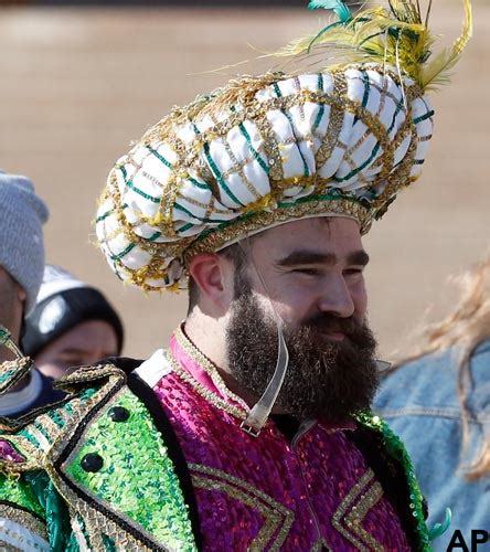 Philadelphia Eagles fans create Jason Kelce Mummer snowmen during nor ...