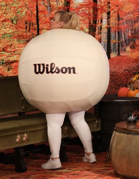 Rebel Wilson's Volleyball Halloween Costume 2018 | POPSUGAR Celebrity ...