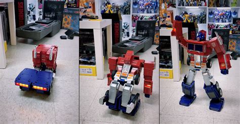 Optimus Prime Toy Actually Transforms By Itself, Responds To Commands ...