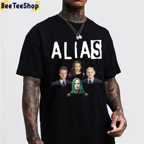 Alias Queen Style Graphic Unisex T-Shirt - Beeteeshop