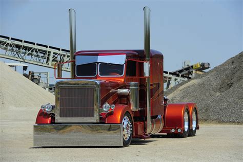 Peterbilt Wallpapers - Wallpaper Cave