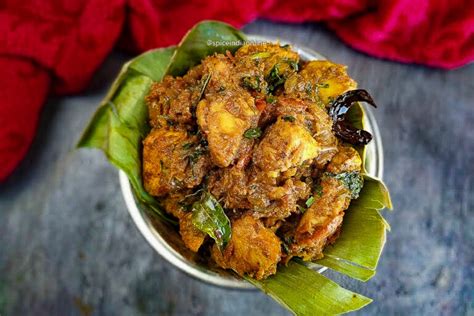 Chicken Varuval Recipe - South Indian Chicken Fry — Spiceindiaonline