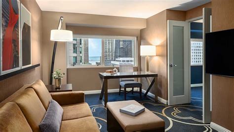 Omni Chicago Hotel | Hotels in Chicago, IL