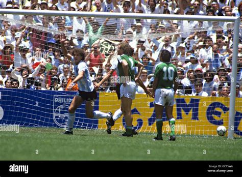 Argentina world cup 1986 final hi-res stock photography and images - Alamy