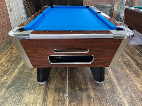 6 1/2 Valley Rosewood Used Coin Operated Pool Table | Used Coin Operated Bar Pool Tables