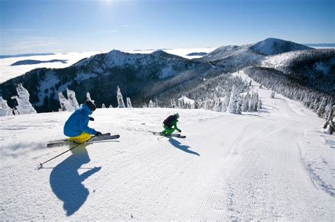 10 best ski resorts in Canada
