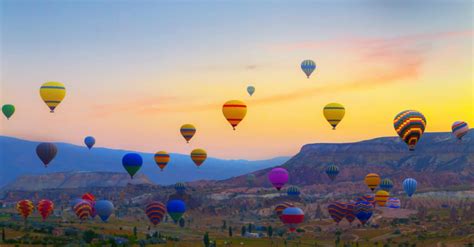 Your Ultimate Guide To The Albuquerque International Balloon Fiesta