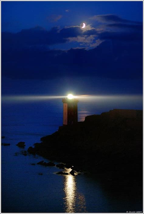 28 best Lighthouses at Night images on Pinterest | The lighthouse ...