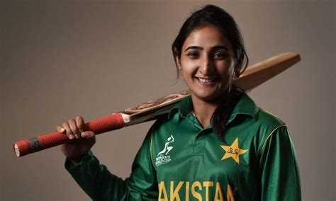 Bismah Maroof steps down as Pakistan women's team captain