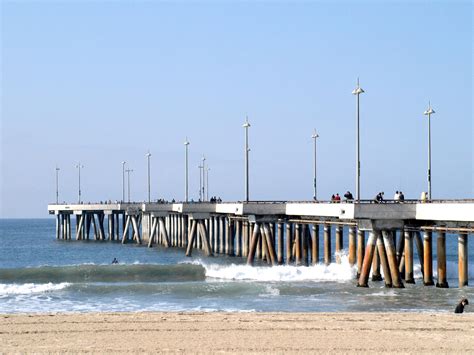 OLYMPUS DIGITAL CAMERA - Pier Fishing in California