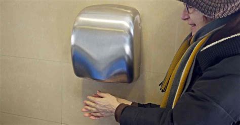 Using Hand Dryers Spreads Fecal Bacteria, Study Finds