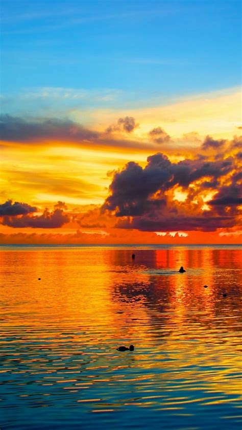 Sunset over Guam, Pacific Ocean photo on Sunsurfer