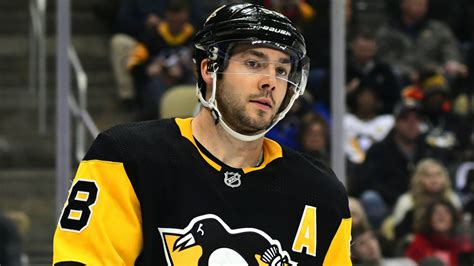 NHL playoffs 2018: Penguins' Letang exits Game 2 after full-speed ...