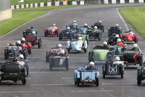 Gallery: Castle Combe Autumn Classic | HistoricRacingNews.com