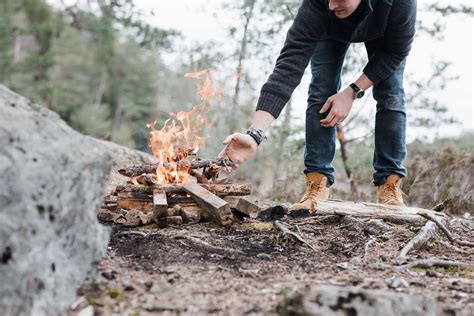 How to Build a Campfire