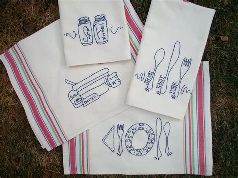 New Kitchen Tea Towel Embroidery Pattern | Tea towels embroidery, Embroidery patterns vintage ...