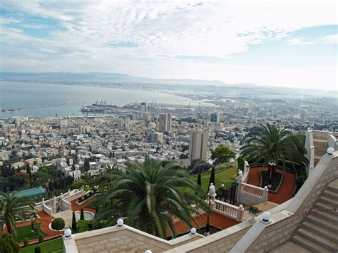 File:Haifa Israel by David Shankbone.jpg - Wikipedia