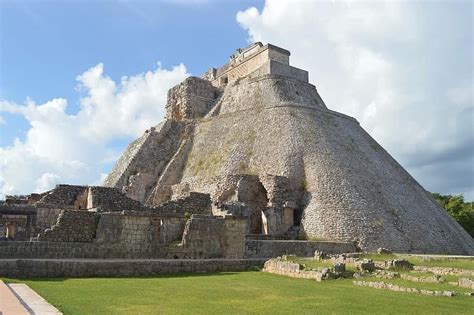 Aztec Architecture -1434 | Ancient World | ArchArticulate - Arch Articulate